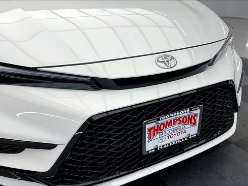 Used 2024 Toyota Corolla SE image 30