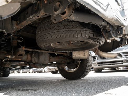 Used 2017 RAM 1500 Classic SLT image 33