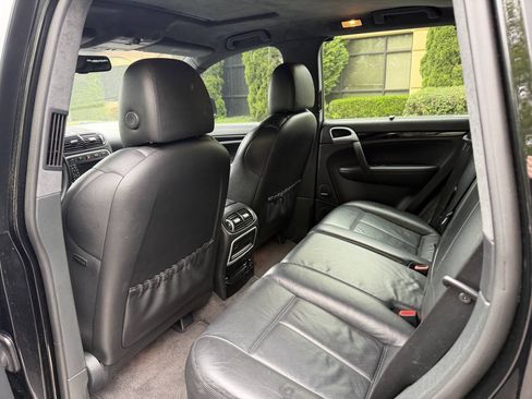 Used 2008 Porsche Cayenne Turbo AWD/4WD image 27