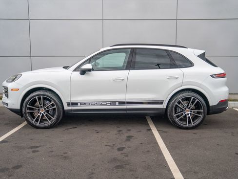 Certified 2026 Porsche Cayenne image 2