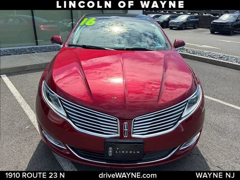 Used 2016 Lincoln MKZ AWD w/ Equipment Group 300A Reserve image 10