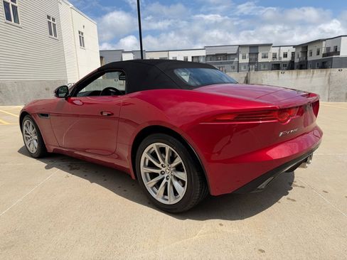 Used 2014 Jaguar F-TYPE Convertible RWD image 17