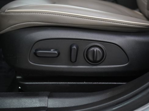 Used 2024 Buick Envista Avenir FWD image 28