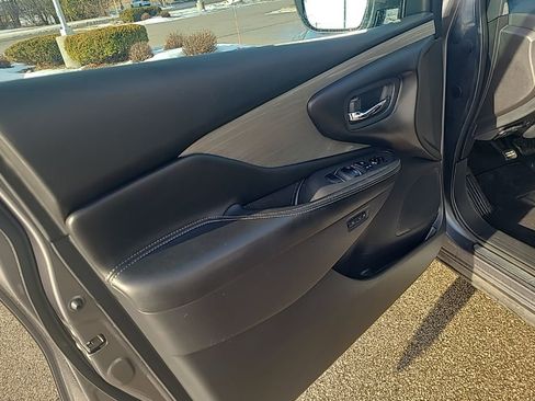 Used 2016 Nissan Murano Platinum image 10