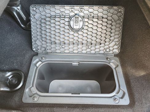 Used 2018 RAM 2500 Power Wagon w/ Comfort Group image 44