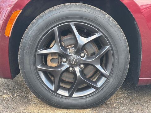 Used 2019 Chrysler Pacifica Touring-L w/ S Appearance Package FWD image 29