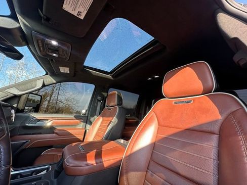 Used 2024 GMC Sierra 2500 Denali Ultimate image 27