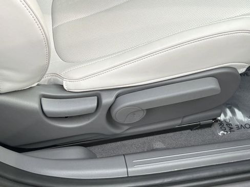 Used 2023 Hyundai Ioniq 5 SEL image 36