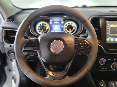 Used 2022 Jeep Cherokee Trailhawk w/ Sound & Nav Group image 14