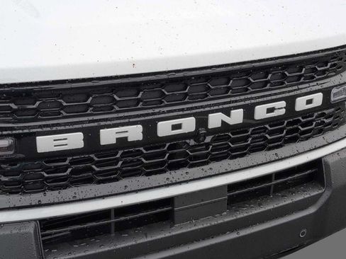 New 2026 Ford Bronco Sport Outer Banks w/ Outer Banks Tech Package+ AWD/4WD image 17