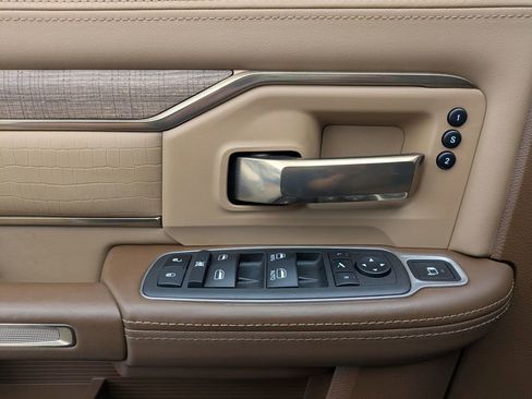 Certified 2022 RAM 3500 Limited image 11