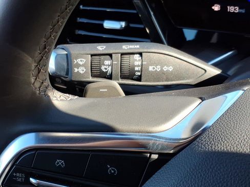 Certified 2025 Chevrolet Tahoe Premier image 17