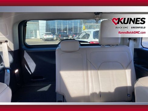 Used 2024 Ford Expedition Limited image 35