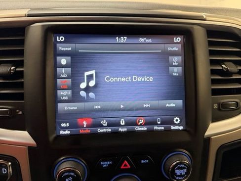 Used 2018 RAM 1500 Big Horn AWD/4WD image 23
