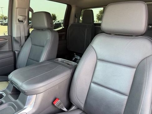 Used 2025 GMC Sierra 1500 SLT AWD/4WD image 10