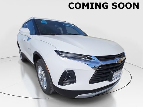 Used 2022 Chevrolet Blazer LT image 1