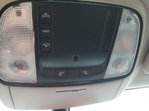 Certified 2022 Dodge Durango SXT w/ Trailer Tow Group IV AWD/4WD image 33