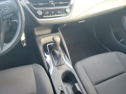 Used 2024 Toyota Corolla LE FWD image 19