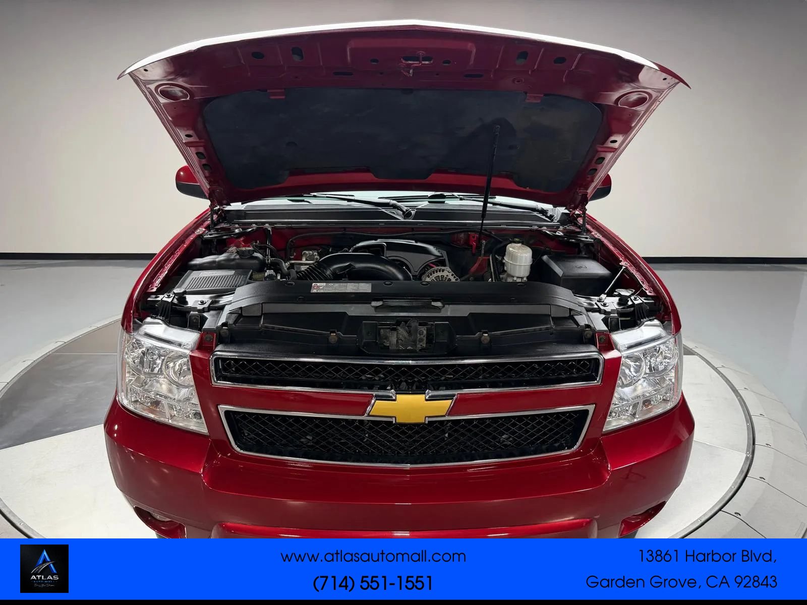 Used 2012 Chevrolet Suburban 2500 LT AWD/4WD image 11