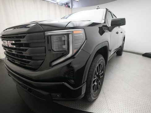 Used 2026 GMC Sierra 1500 Elevation AWD/4WD image 12