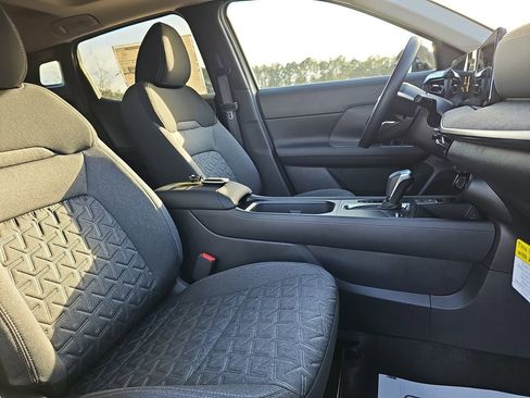 New 2026 Nissan Kicks SV w/ SV Premium Package image 13