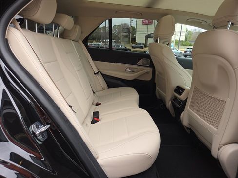 Certified 2026 Mercedes-Benz GLE 450 4MATIC image 18