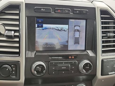 Used 2021 Ford F250 King Ranch w/ King Ranch Ultimate Package AWD/4WD image 17