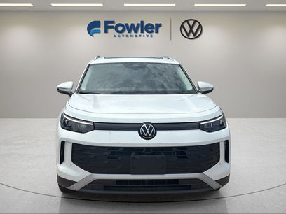 New 2026 Volkswagen Tiguan SE