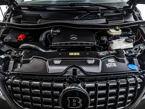 Used 2023 Mercedes-Benz Metris Passenger image 10