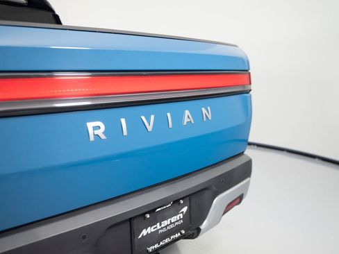 Used 2022 Rivian R1T Adventure image 33