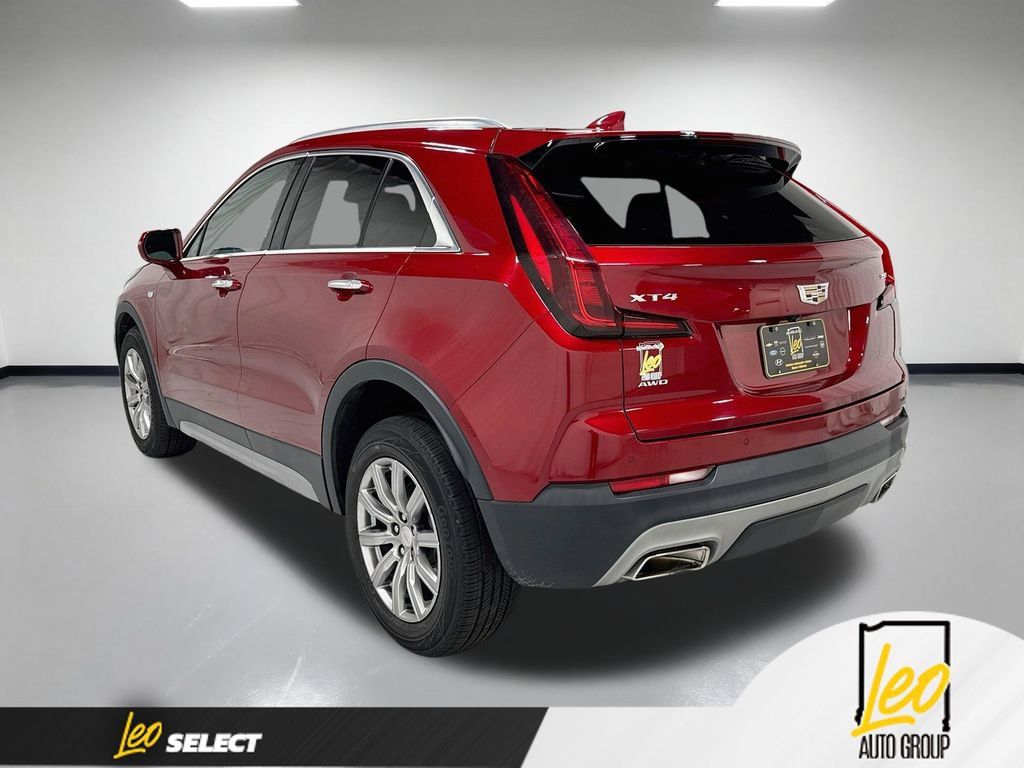 Used 2021 Cadillac XT4 Premium Luxury AWD/4WD image 9