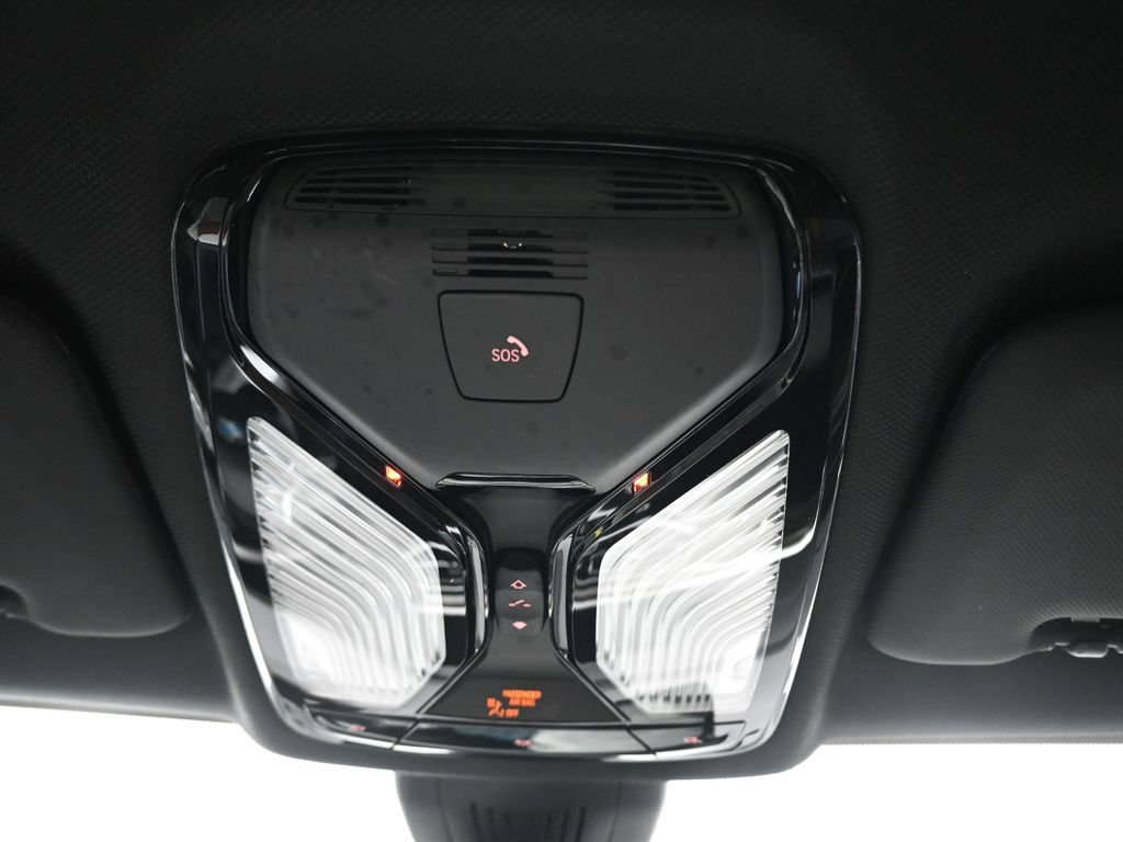 Used 2020 BMW X5 xDrive40i w/ Premium Package AWD/4WD image 25