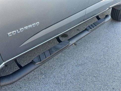 Used 2019 Chevrolet Colorado LT w/ LT Convenience Package image 21