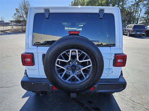 Used 2024 Jeep Wrangler Sahara w/ Safety Group image 6