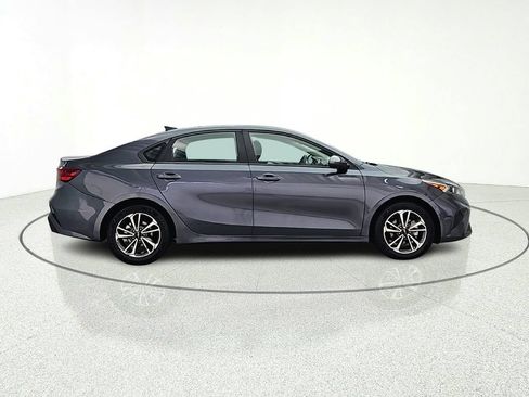 Used 2023 Kia Forte LXS FWD image 8