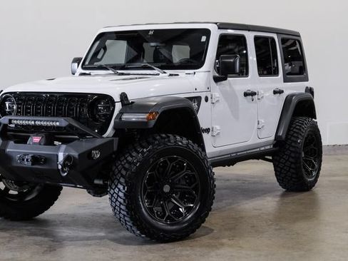 Used 2024 Jeep Wrangler Unlimited Sport AWD/4WD image 23