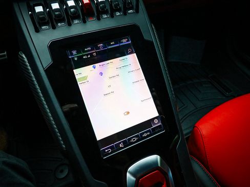 Used 2020 Lamborghini Huracan EVO AWD/4WD image 26