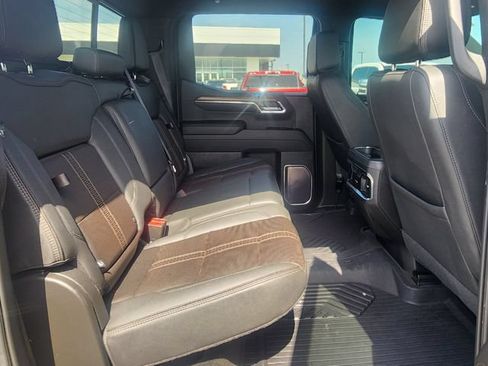 Used 2023 Chevrolet Silverado 1500 High Country w/ Technology Package AWD/4WD image 21