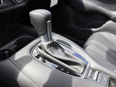 New 2026 Honda HR-V EX-L image 20