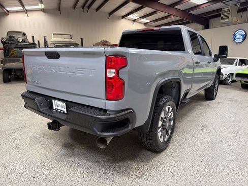 Used 2024 Chevrolet Silverado 2500 Custom w/ Custom Value Package AWD/4WD image 7