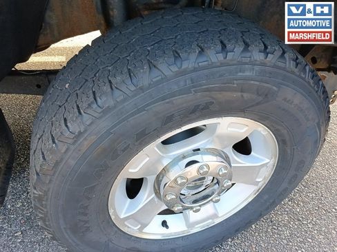 Used 2015 Ford F250 XLT w/ XLT Value Package AWD/4WD image 28