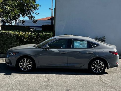 New 2026 Acura Integra image 3