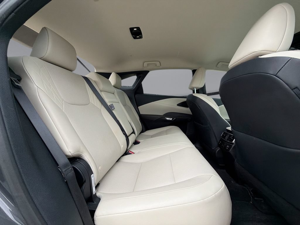 Certified 2024 Lexus RX 350 FWD w/ Technology Package image 17