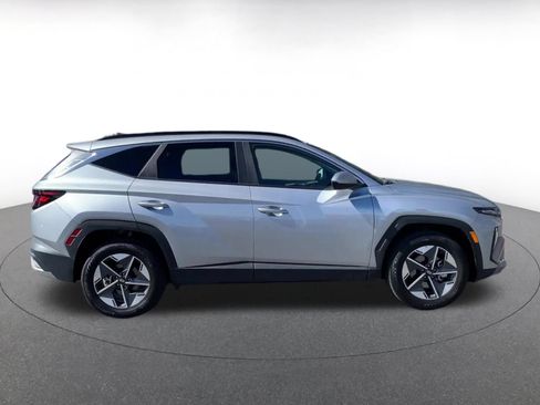 Used 2025 Hyundai Tucson SEL AWD/4WD image 16