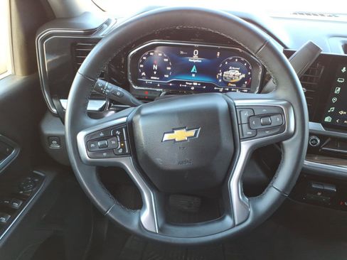 Used 2025 Chevrolet Silverado 2500 LT w/ Convenience Package image 20