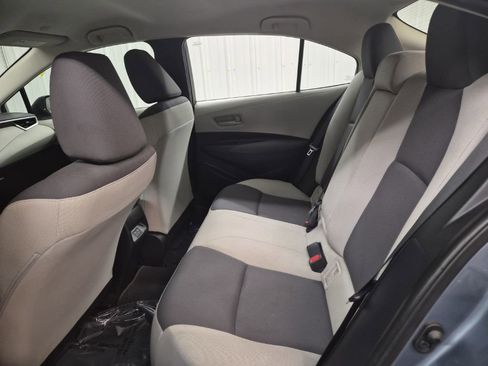 Used 2023 Toyota Corolla LE image 19