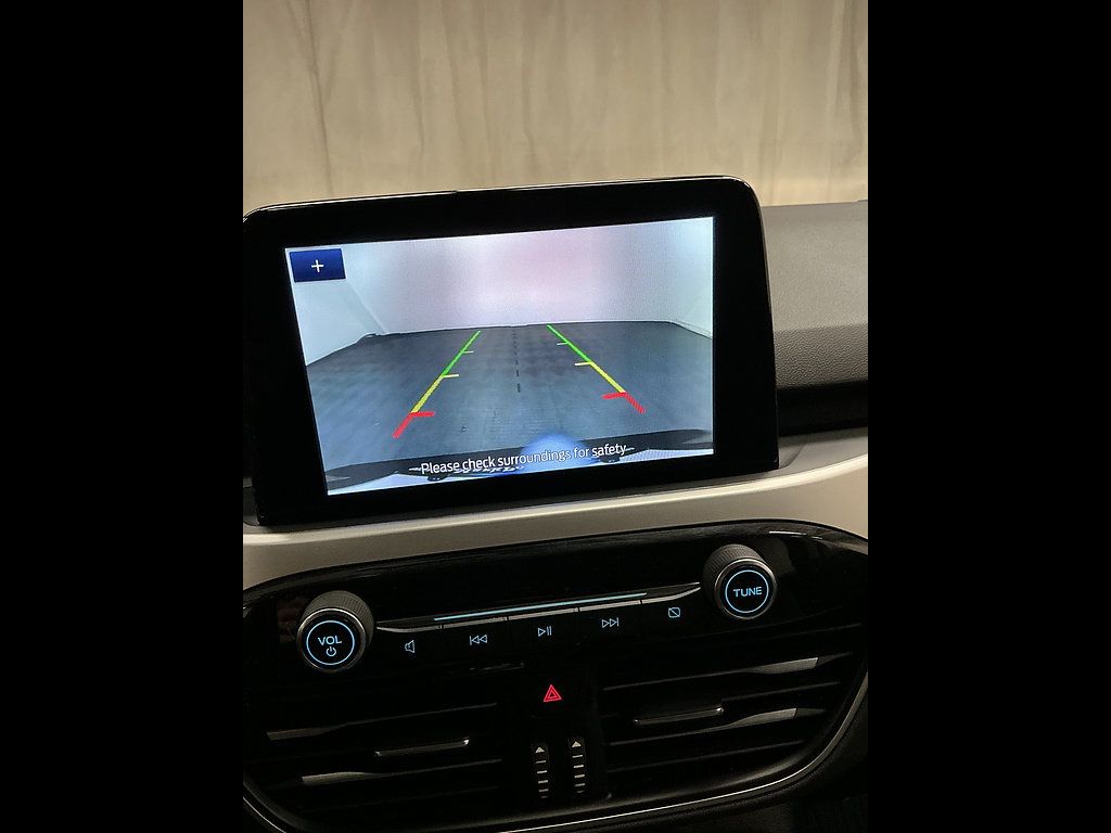 Used 2020 Ford Escape SE FWD image 14