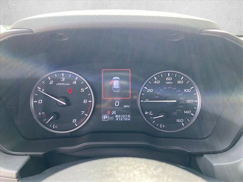 Used 2025 Subaru Crosstrek 2.5i Premium AWD/4WD image 28