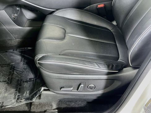 Used 2023 Hyundai Palisade SEL AWD/4WD image 19