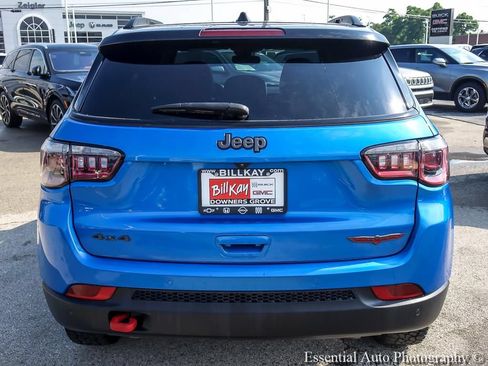 Used 2025 Jeep Compass Trailhawk AWD/4WD image 7